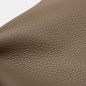 Real vs. Faux Leather: How to Identify Authentic Leather in Fashion